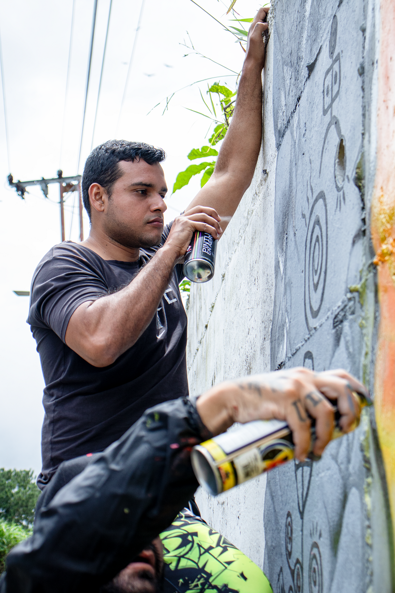 La Paz y la Biodiversidad cobraron vida en un mural colectivo en San Cristóbal