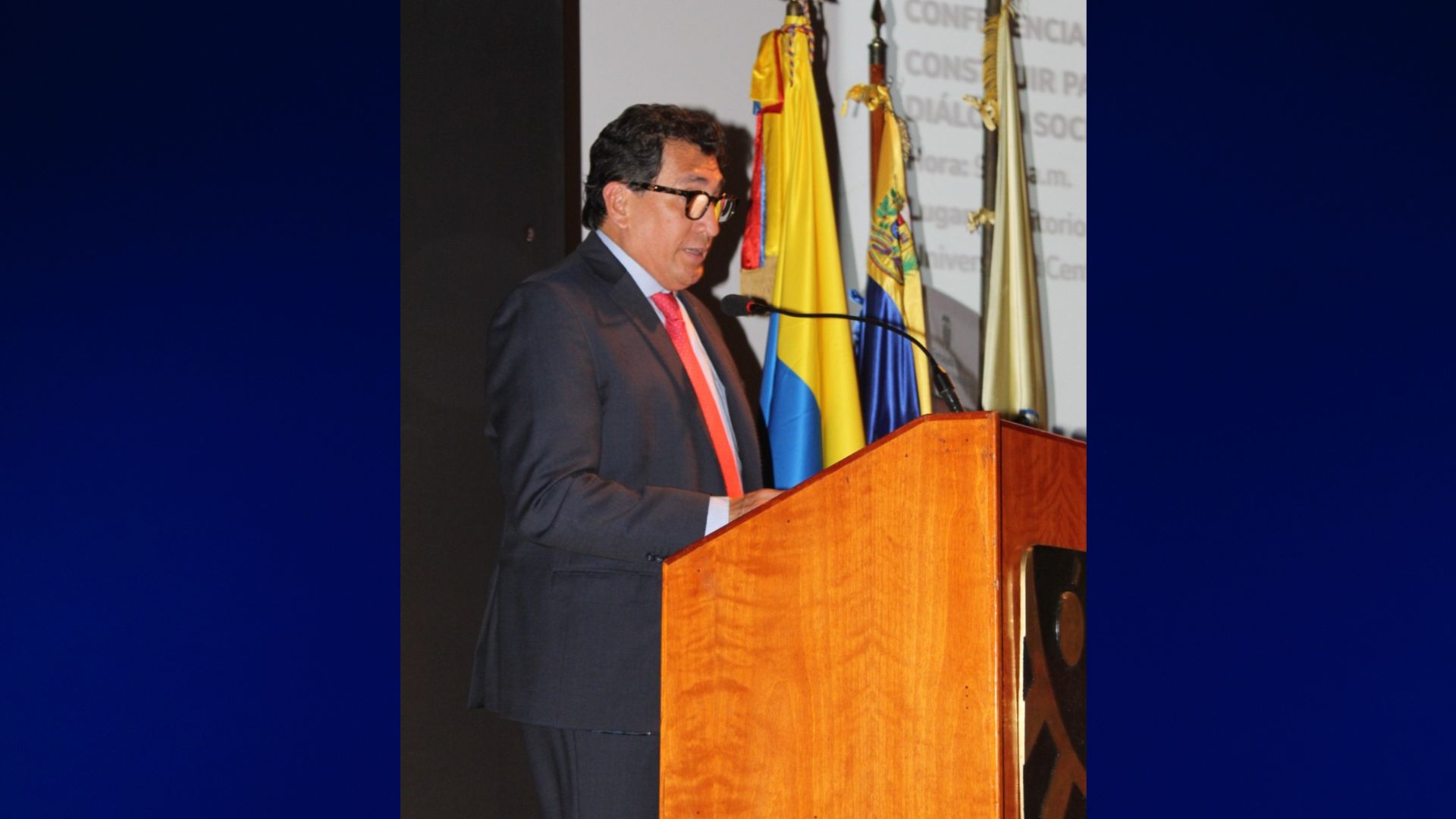 Embajador Rengifo: "A través de las jornadas de paz Colombia quiere compartir con Venezuela otra mirada de nuestra historia" 